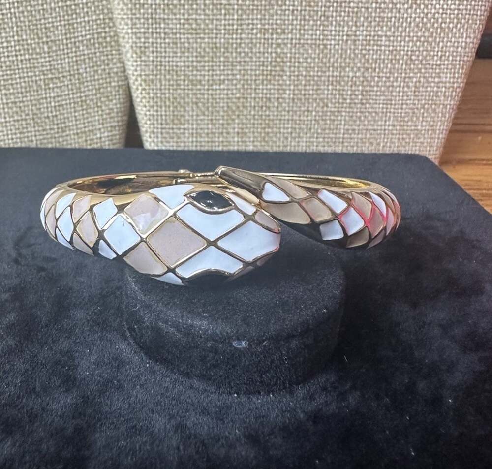 Sequin Nordstrom Multicolor Gold Tone Statement Enamel Bangle Bracelet # 396
